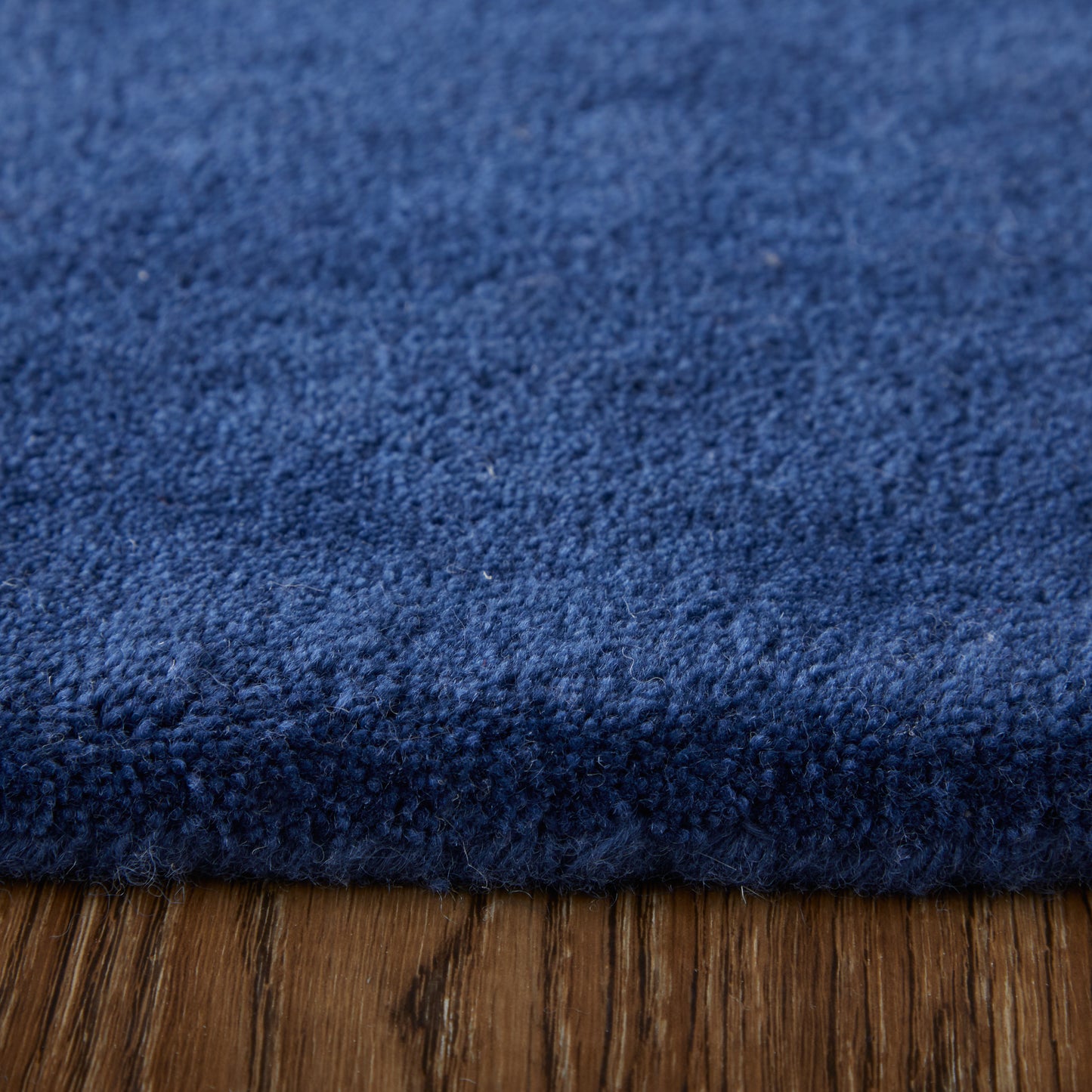 Katya Modern/Casual/Industrial Blue/Gray Accent Rug