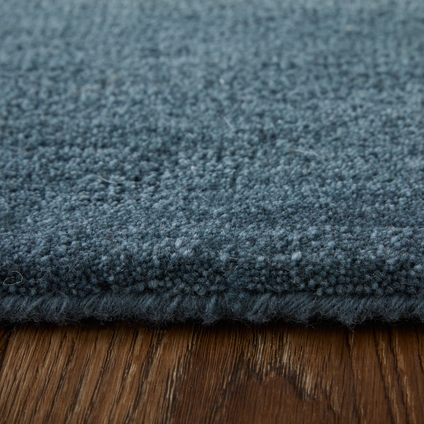 Katya Modern/Casual/Industrial Taupe/Blue/Tan Accent Rug