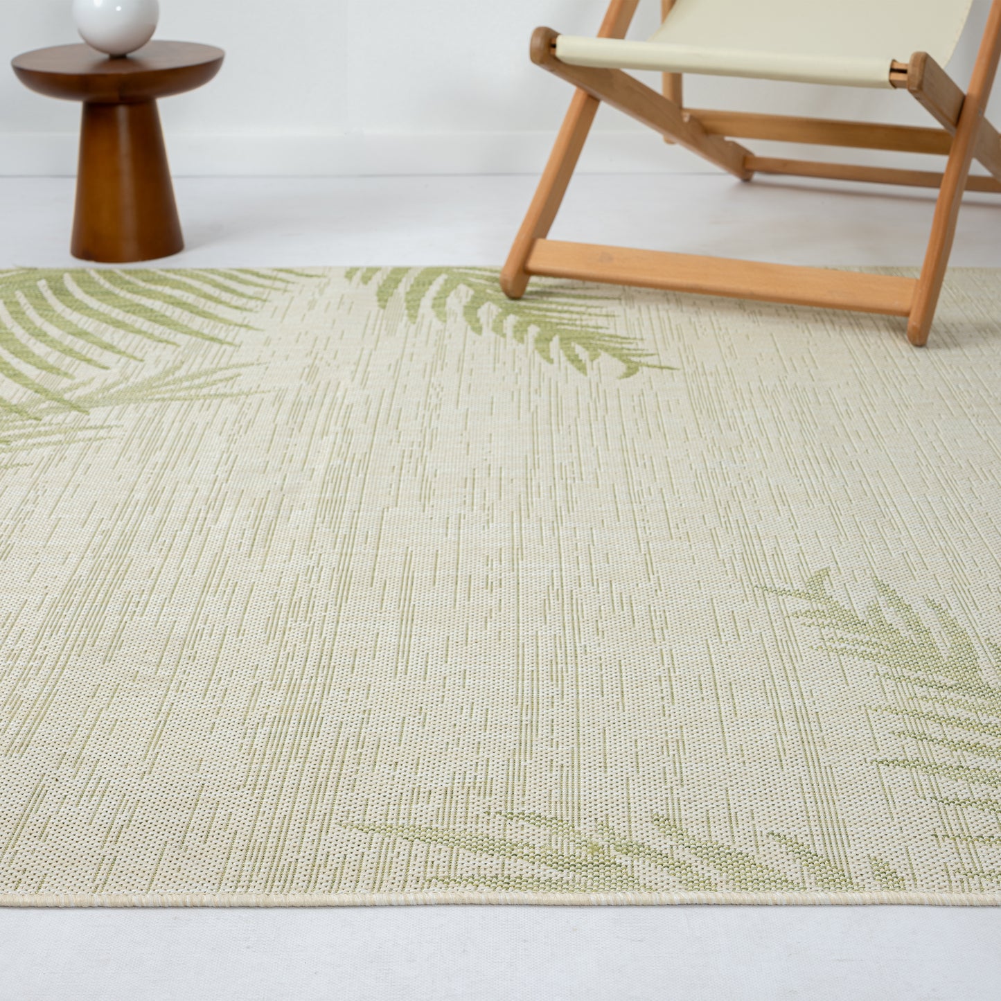 CAPTI-81016 Tropical Machine Made Green Polypropylene Indoor/Outdoor Area Rugs - LR Home