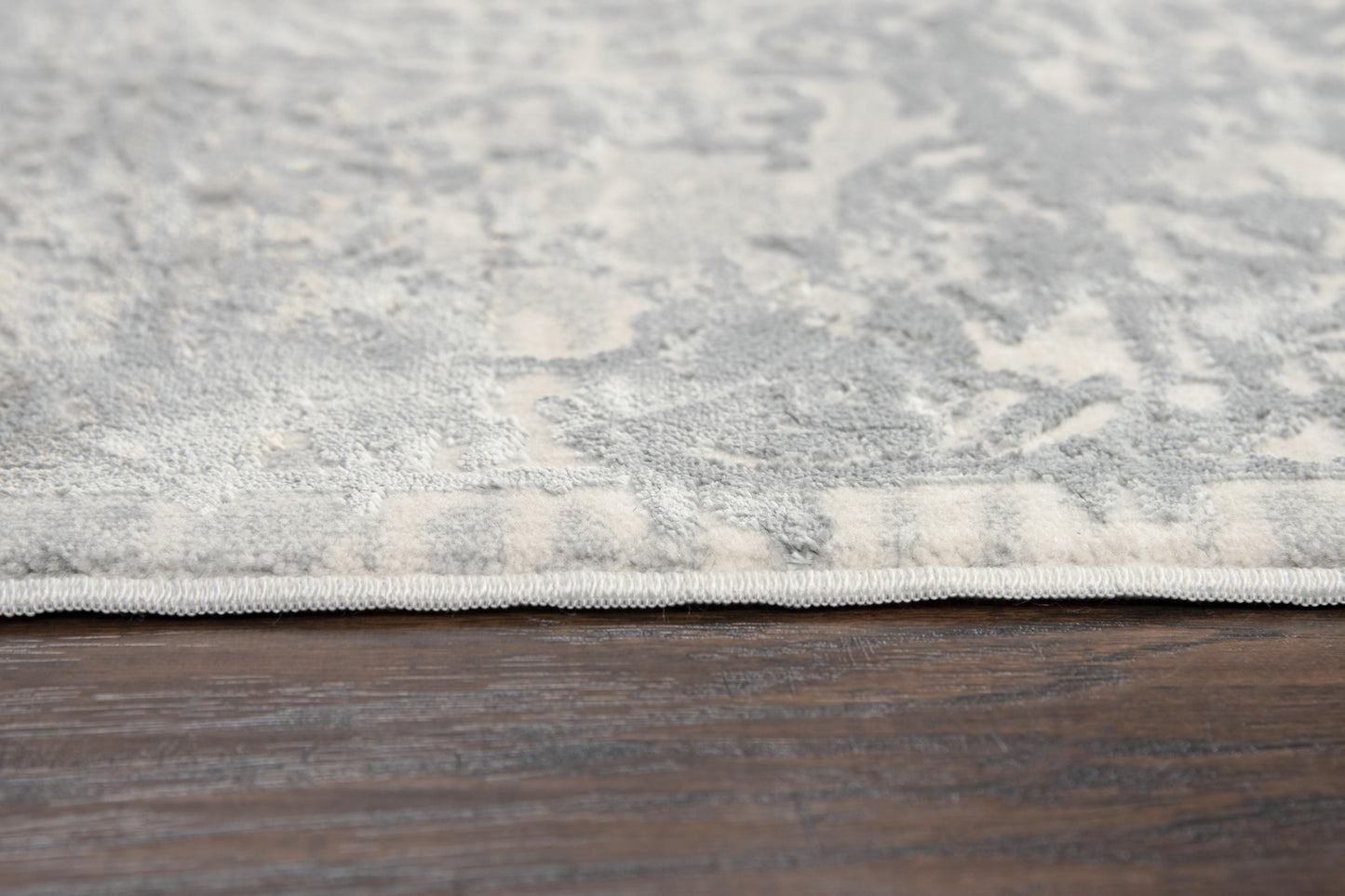 Chelsea CHS104 Gray/Cream Machine-Made Rug - Rizzy