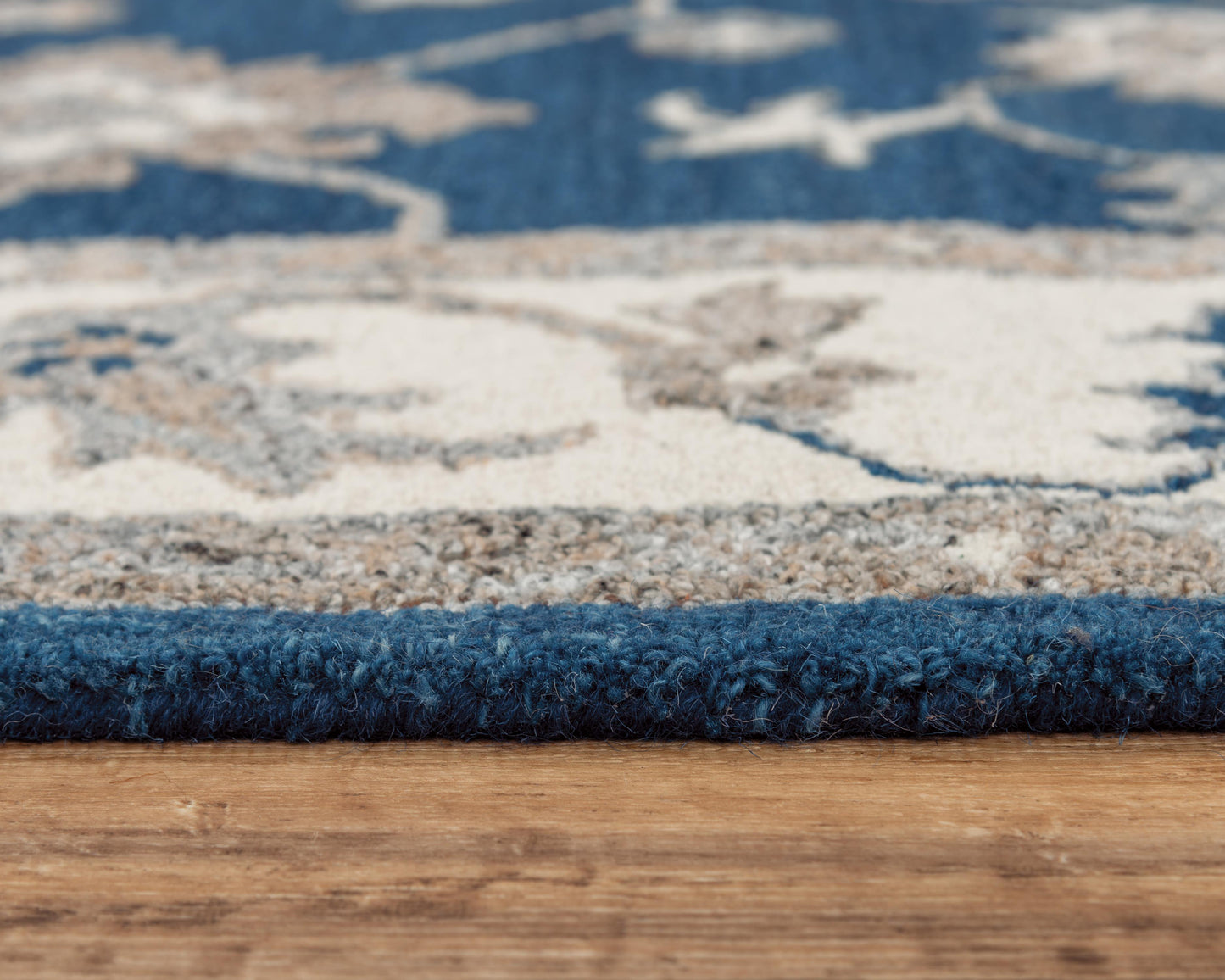 Essence ESS105 Navy Hand-Tufted Rug - Rizzy