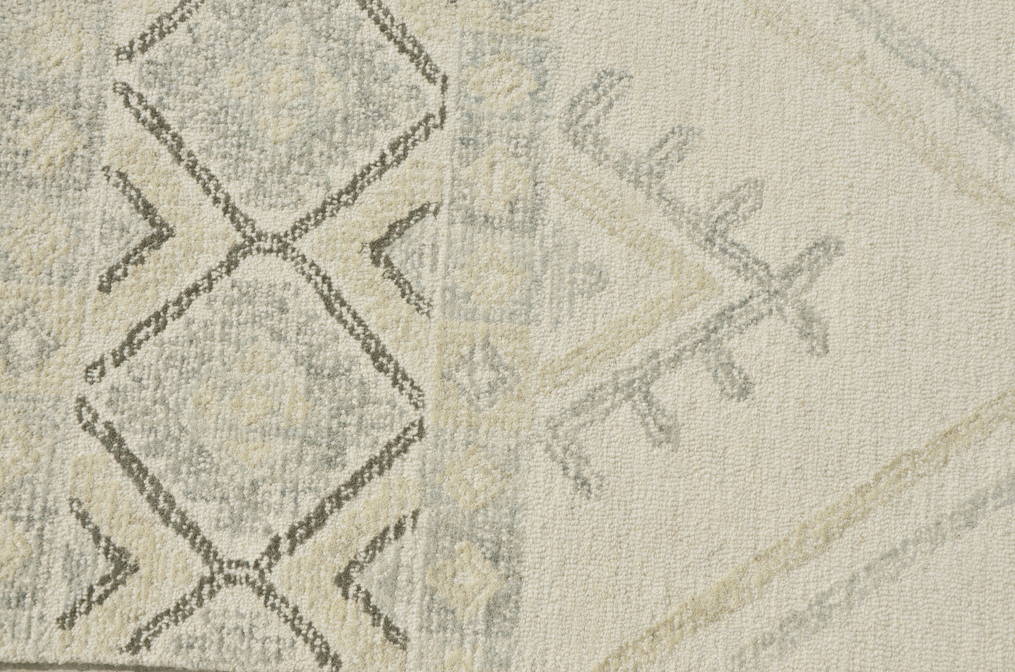 Hudson 2468 Ivory/Taupe Southwest Hand Tufted Area Rug - KAS