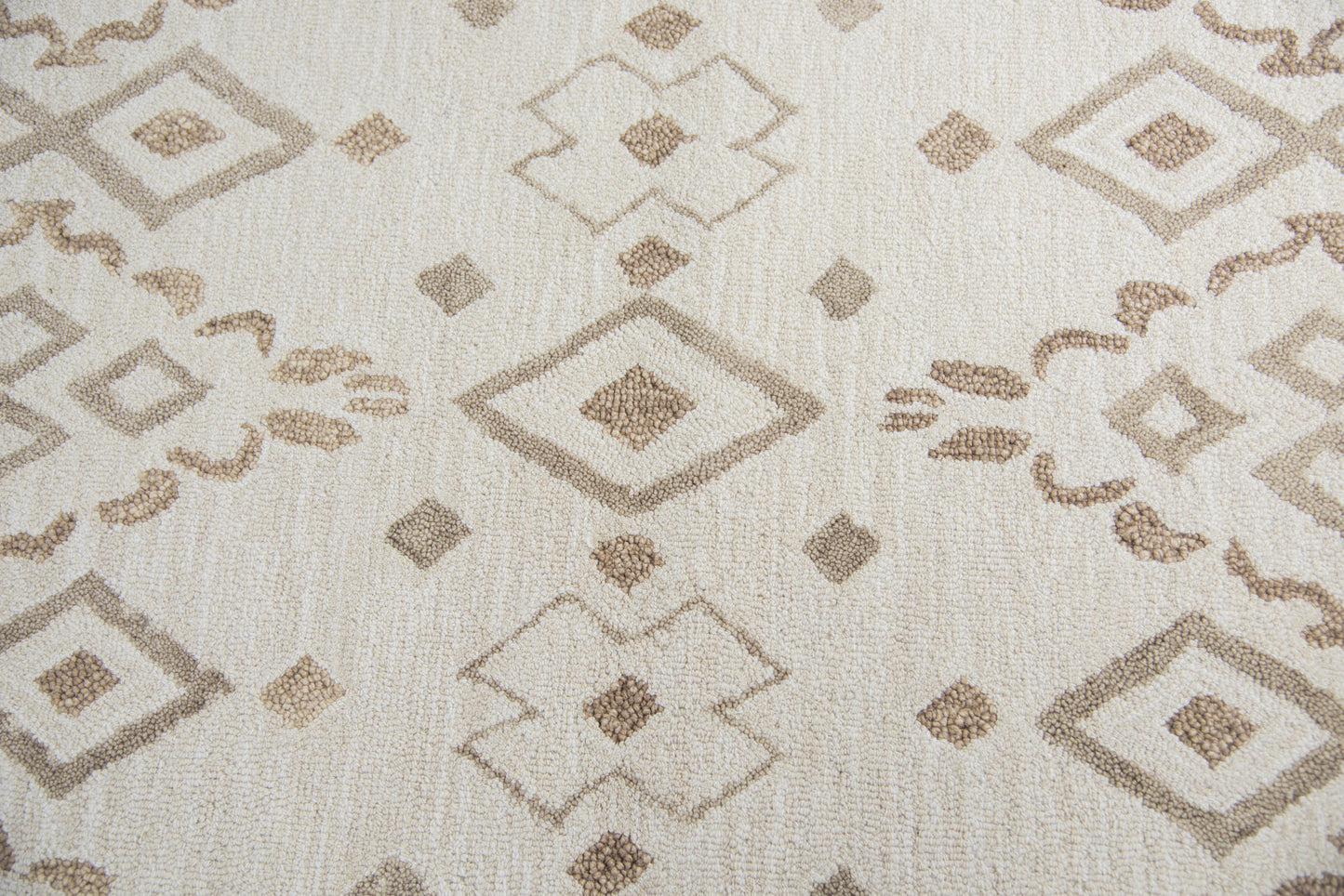 Opulent OU934A Natural/Beige Hand-Tufted Rug - Rizzy