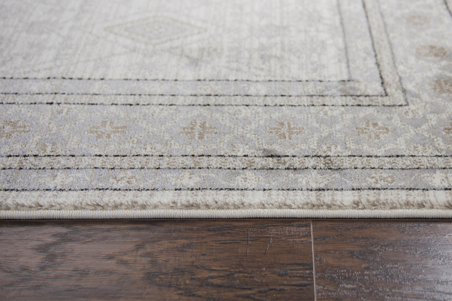 Panache PN6976 Beige/Taupe Machine-Made Rug - Rizzy
