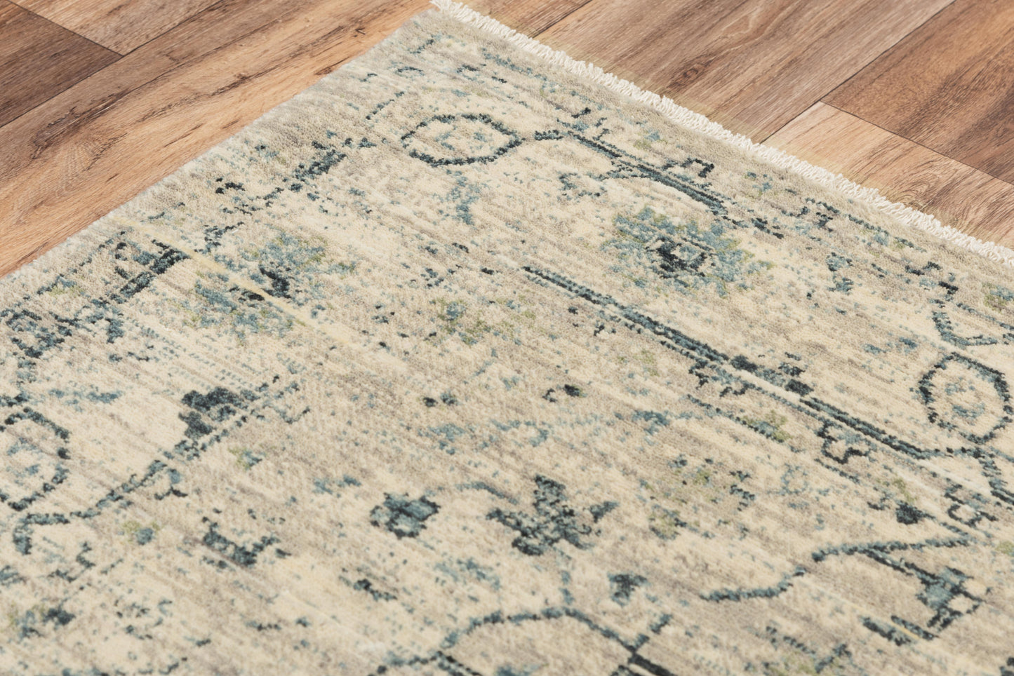 Platinum PNM104 Beige/Green Hybrid Rug - Rizzy