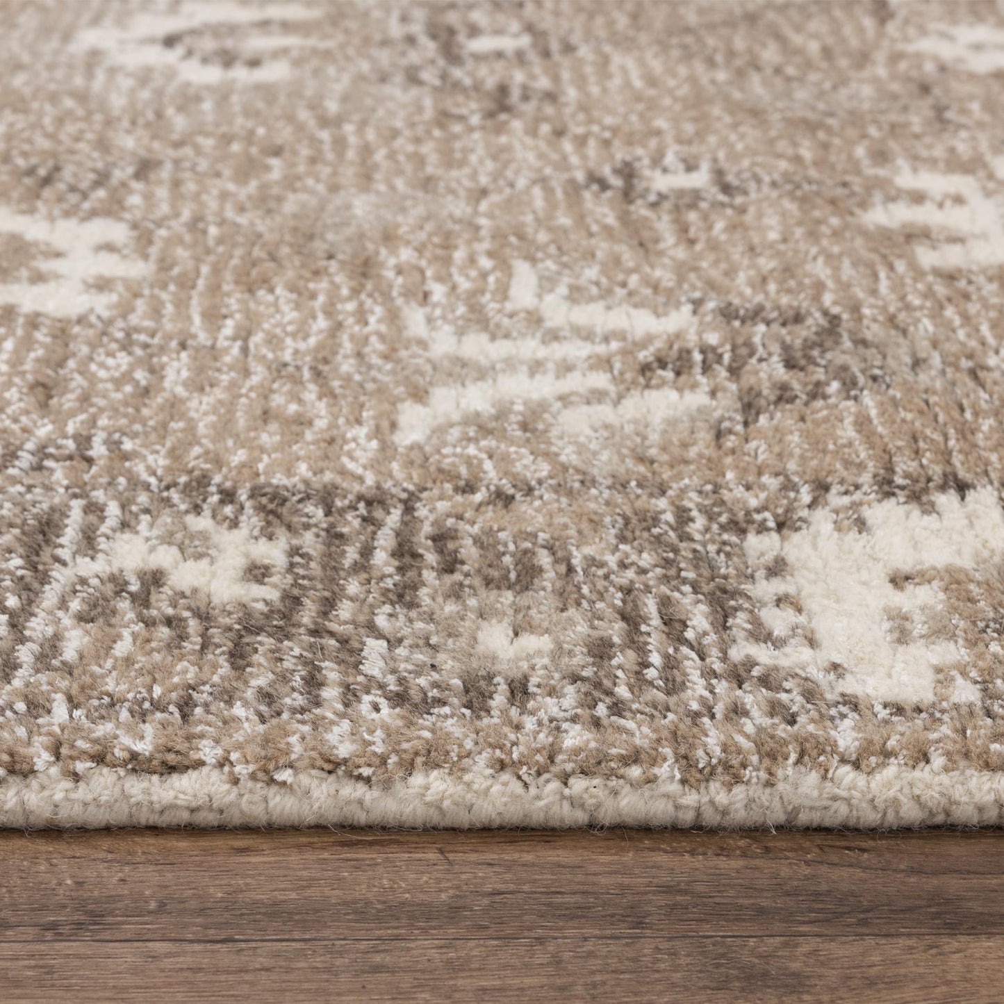 Serena SNA924 Brown Hand-Tufted Rug - Rizzy