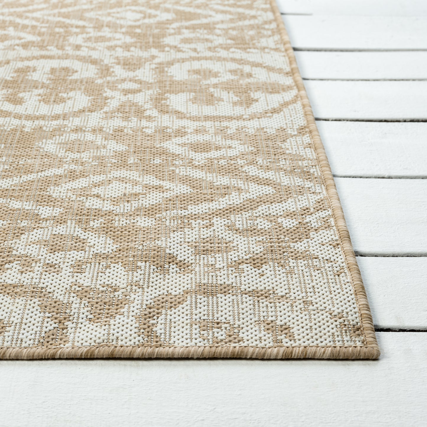 Sunshower-82601 Transitional Power-Loomed Beige/Ivory Polypropylene Indoor/Outdoor Area Rug - LR Home
