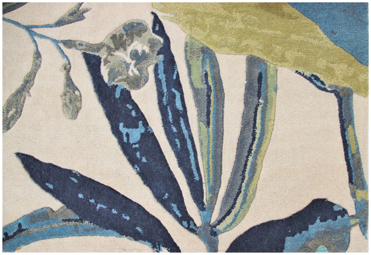 Sparta 3185 Ivory/Blue Sanctuary Hand Tufted Area Rug - KAS