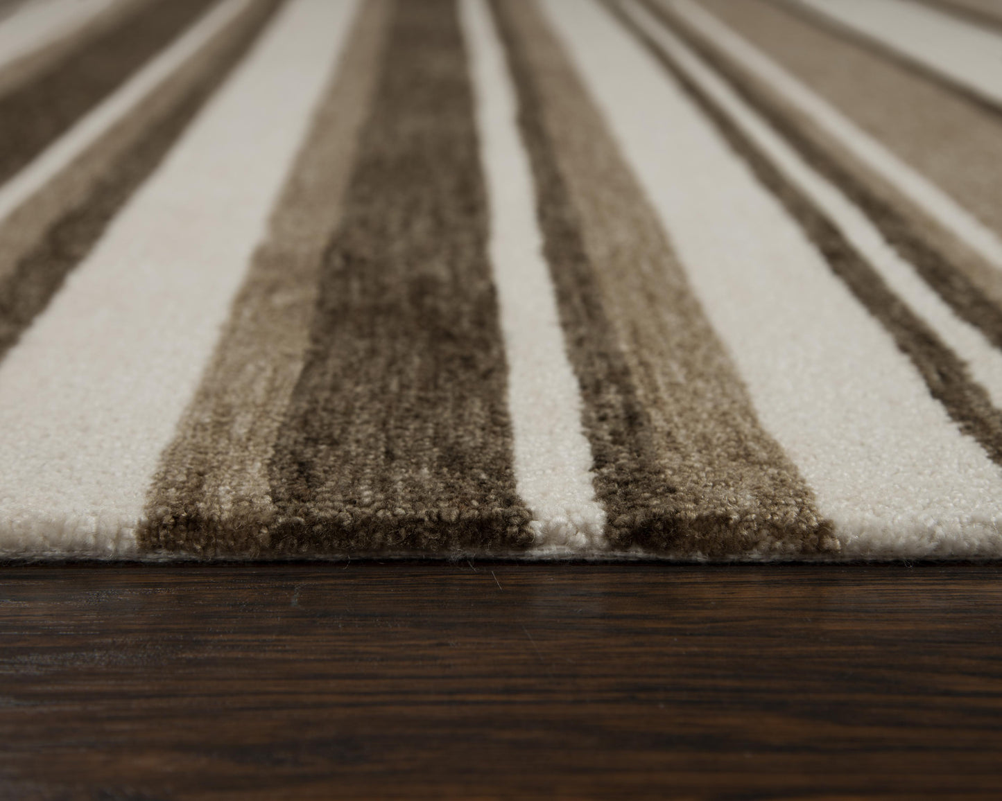 Villa VLA104 Beige/Brown Hand-Tufted Rug - Rizzy