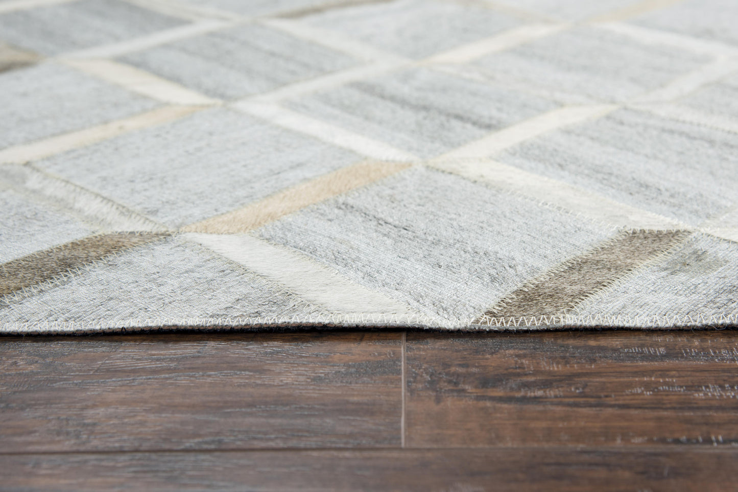 Wild Thing WDT102 Gray Hand-Woven Rug - Rizzy