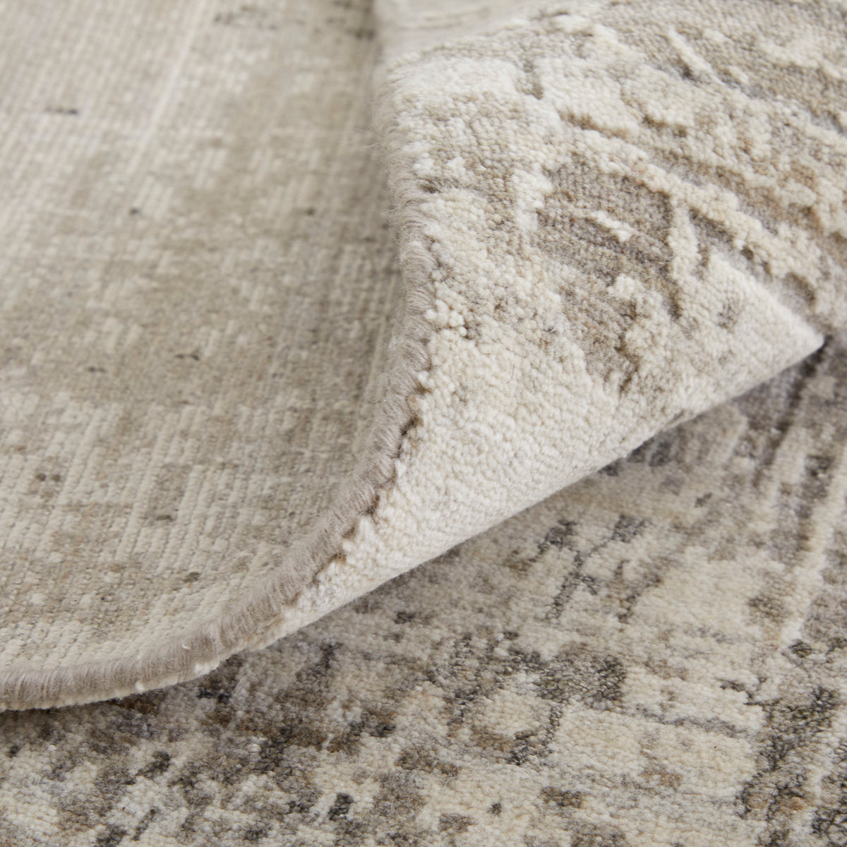 Eastfield Modern/Casual Abstract/Distressed Gray/Ivory 69A5 - Feizy Rug