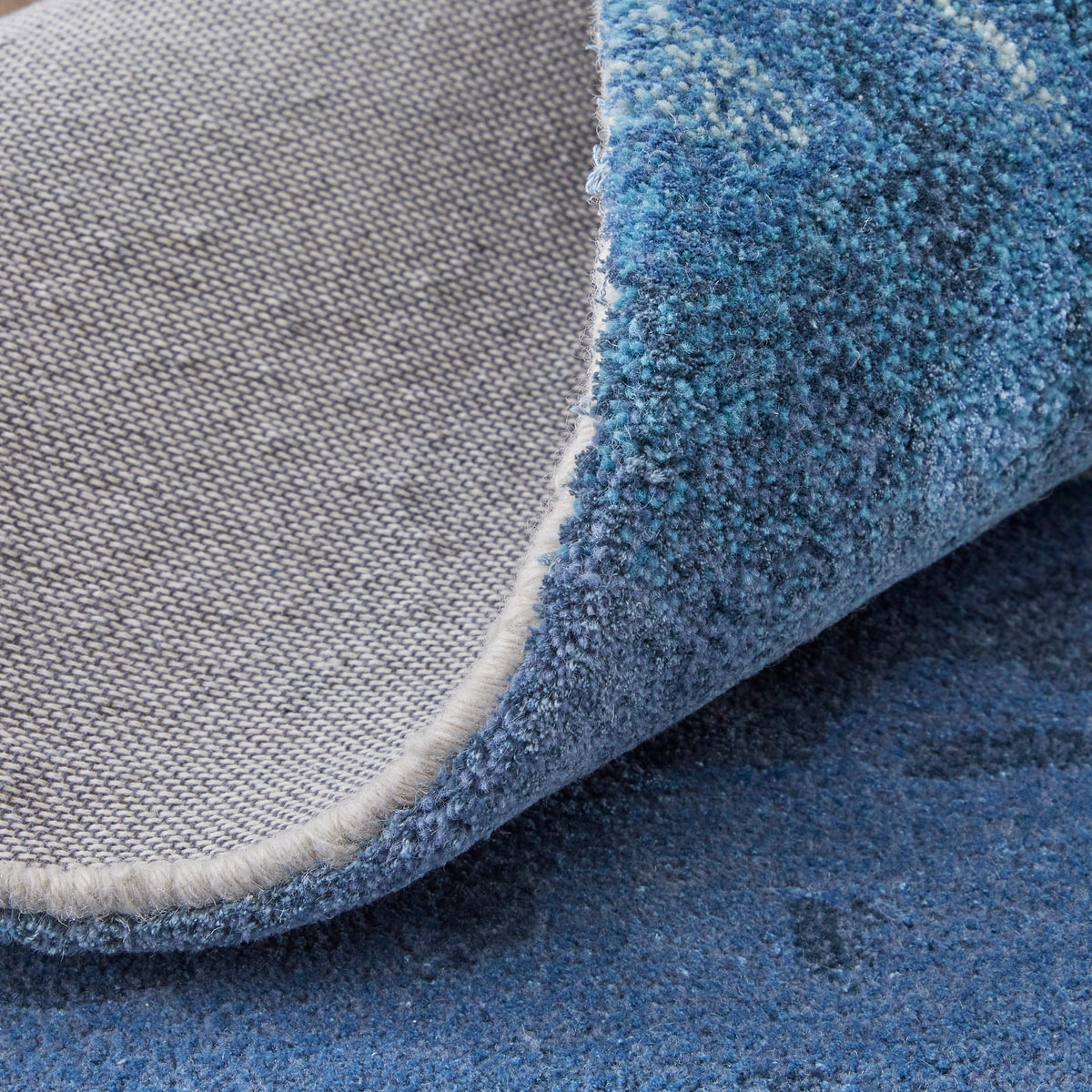 Anya Transitional/Industrial/Casual Abstract/Watercolor Blue/Ivory 8921 - Feizy Rug