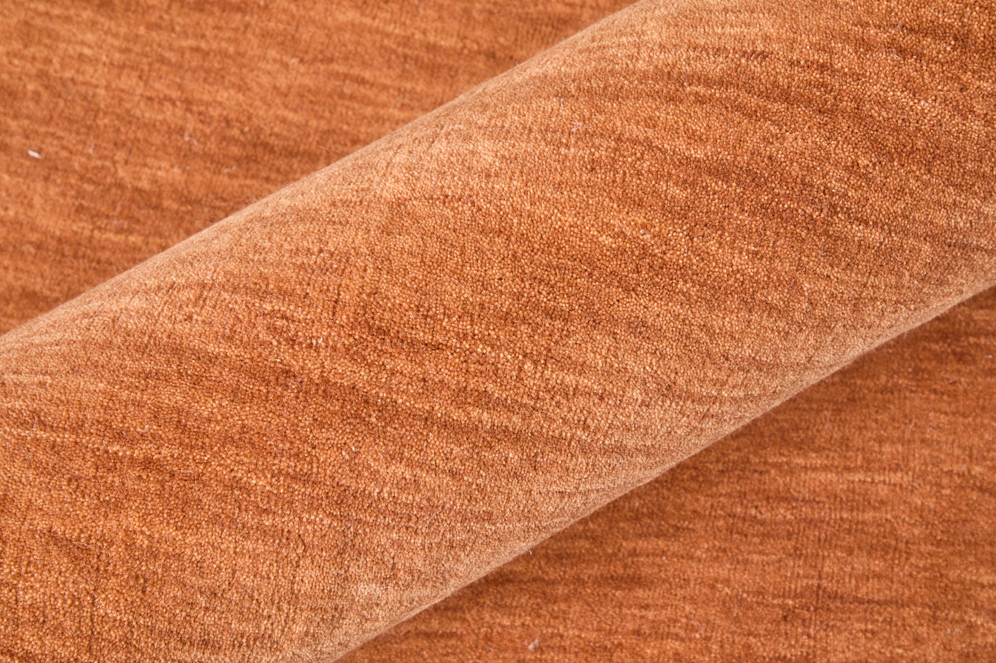 Luna Modern/Casual Orange Area Rug