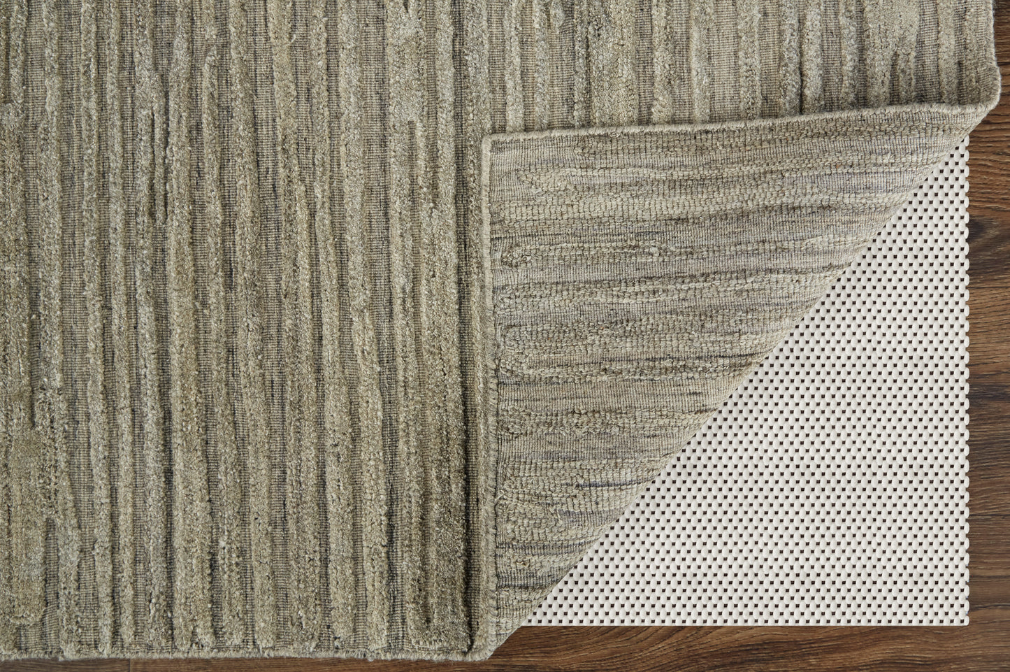 Braeside Transitional/Casual Taupe/Gray Accent Rug  Feizy Rugs Small Parcel,Feizy Rugs,Braeside,Taupe/Gray,2' x 3',Accent Rug,Viscose/Wool,Transitional/Casual,India