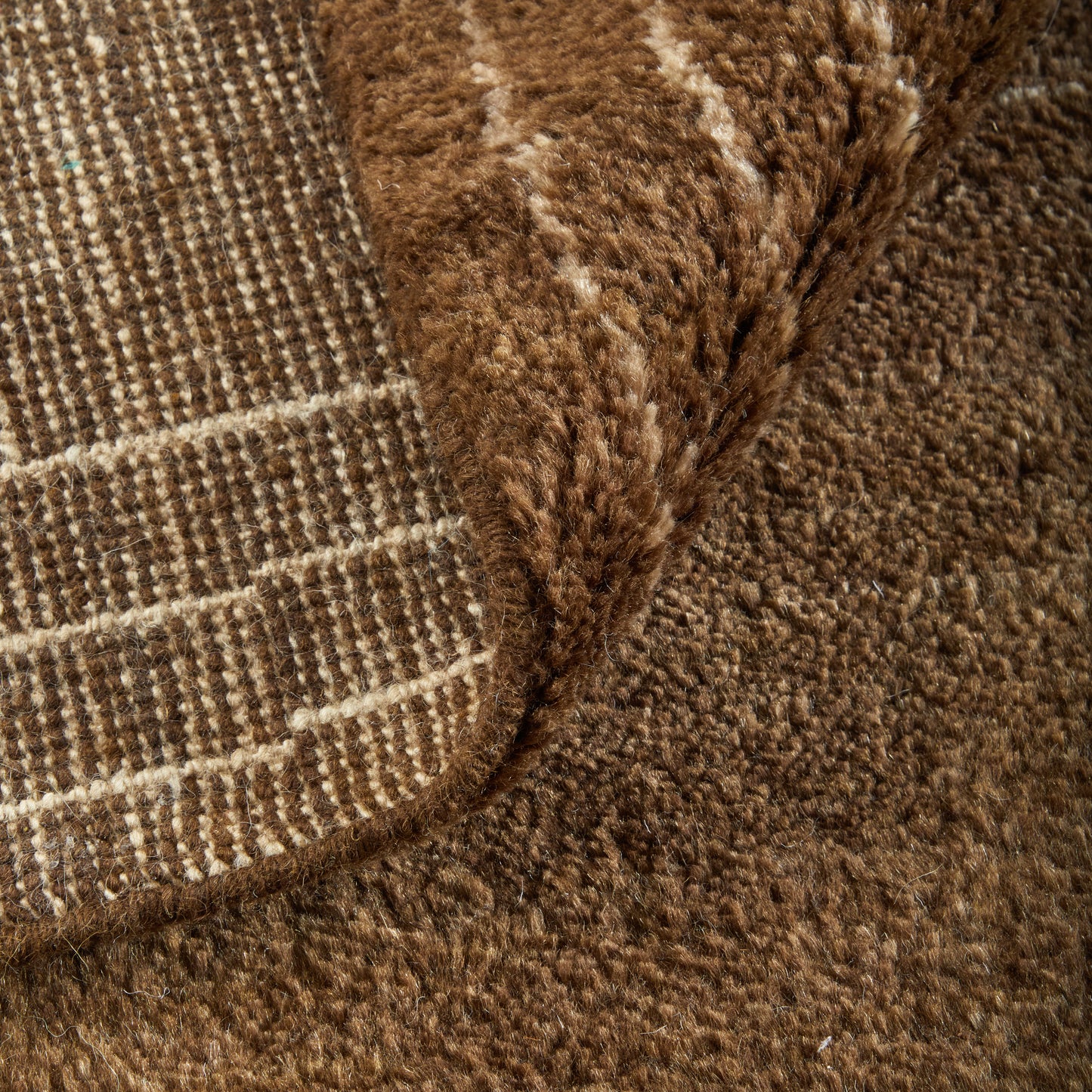 Agape Modern/Bohemian & Eclectic Abstract/Geometric/Distressed Brown/Ivory - Feizy Rug