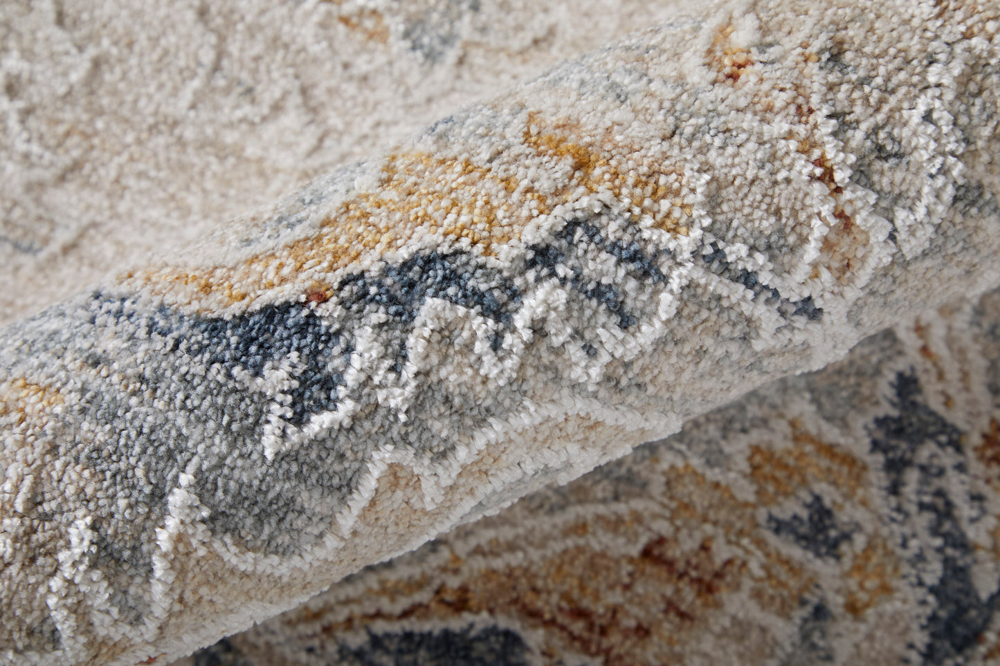 Pasha Transitional/Bohemian & Eclectic/Global Ivory/Taupe/Blue Area Rug