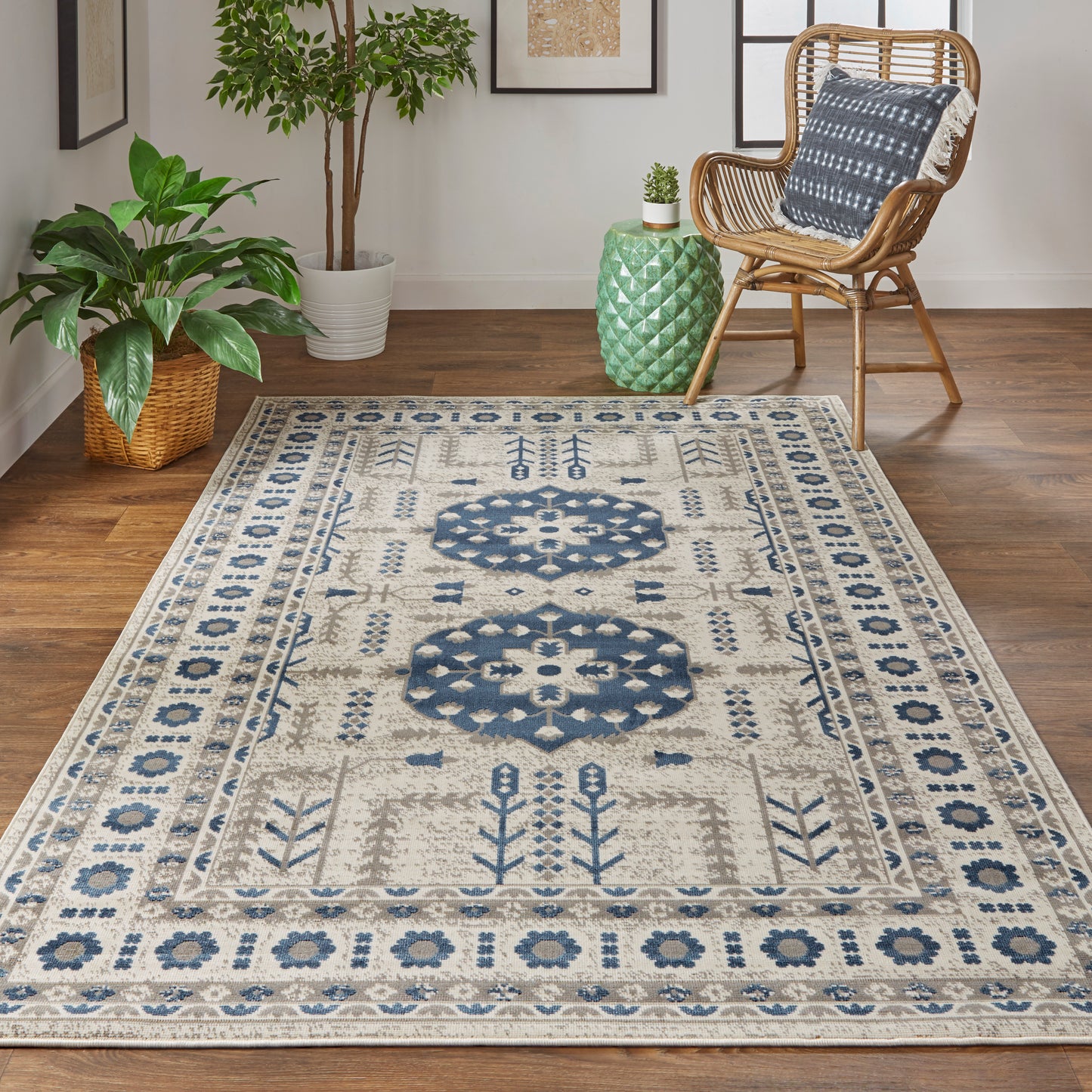 Foster Transitional/Classic/Bohemian & Eclectic Medallion/Bordered Blue/Gray/Ivory - Feizy Rug