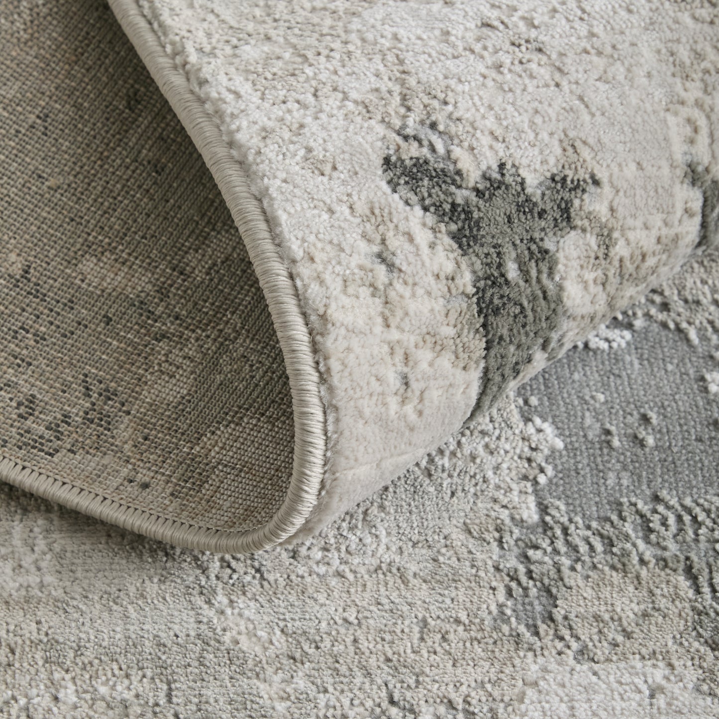 Prasad Modern/Casual Ivory/Gray Area Rug