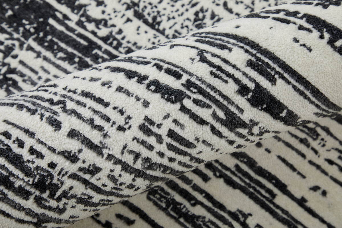 Coda Modern/Industrial/Global Abstract/Watercolor Black/White 8928 - Feizy Rug