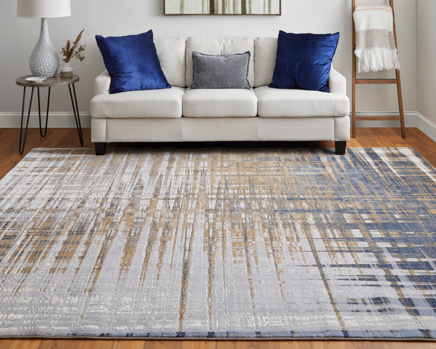 Clio Modern/Industrial/Casual Blue/Orange/Gray Accent Rug