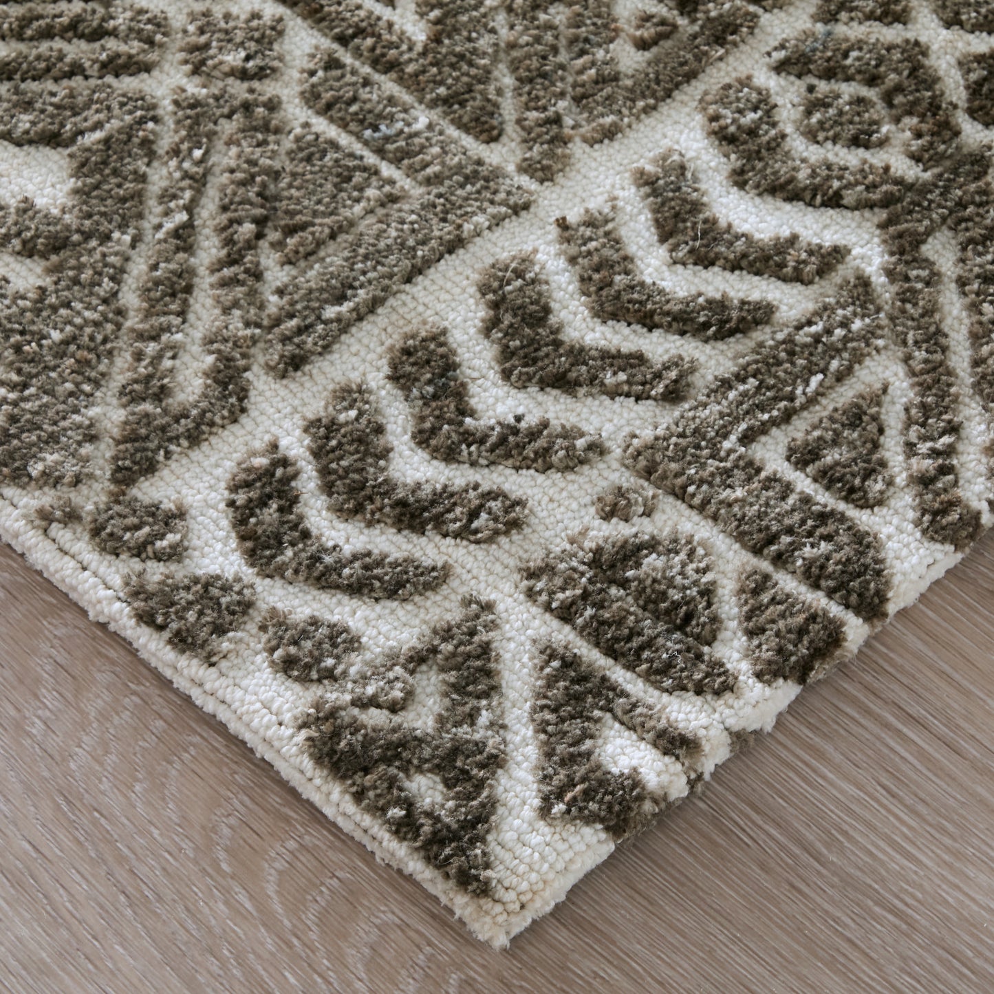Colton Modern/Cabin & Lodge/Global Southwestern/Geometric Brown/Taupe/Ivory - Feizy Rug