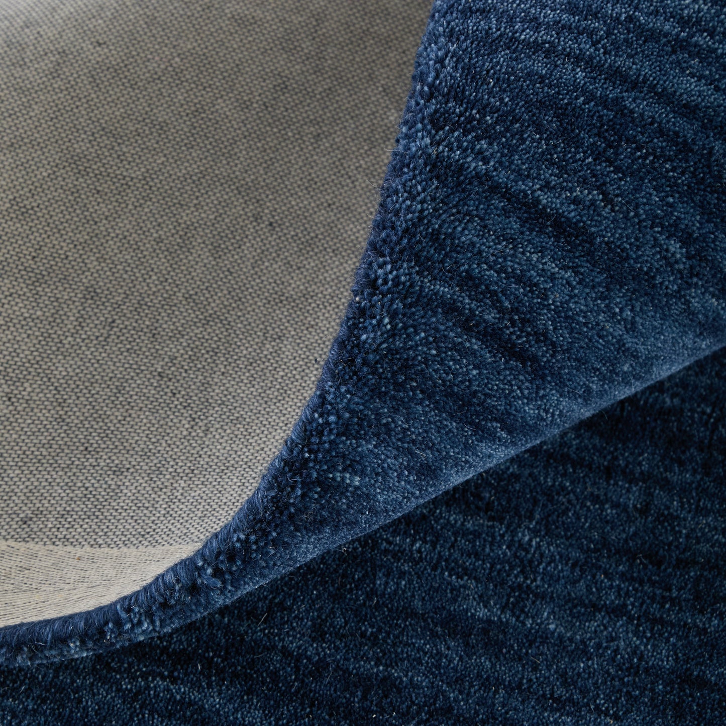 Luna Modern/Casual Blue Round Rug