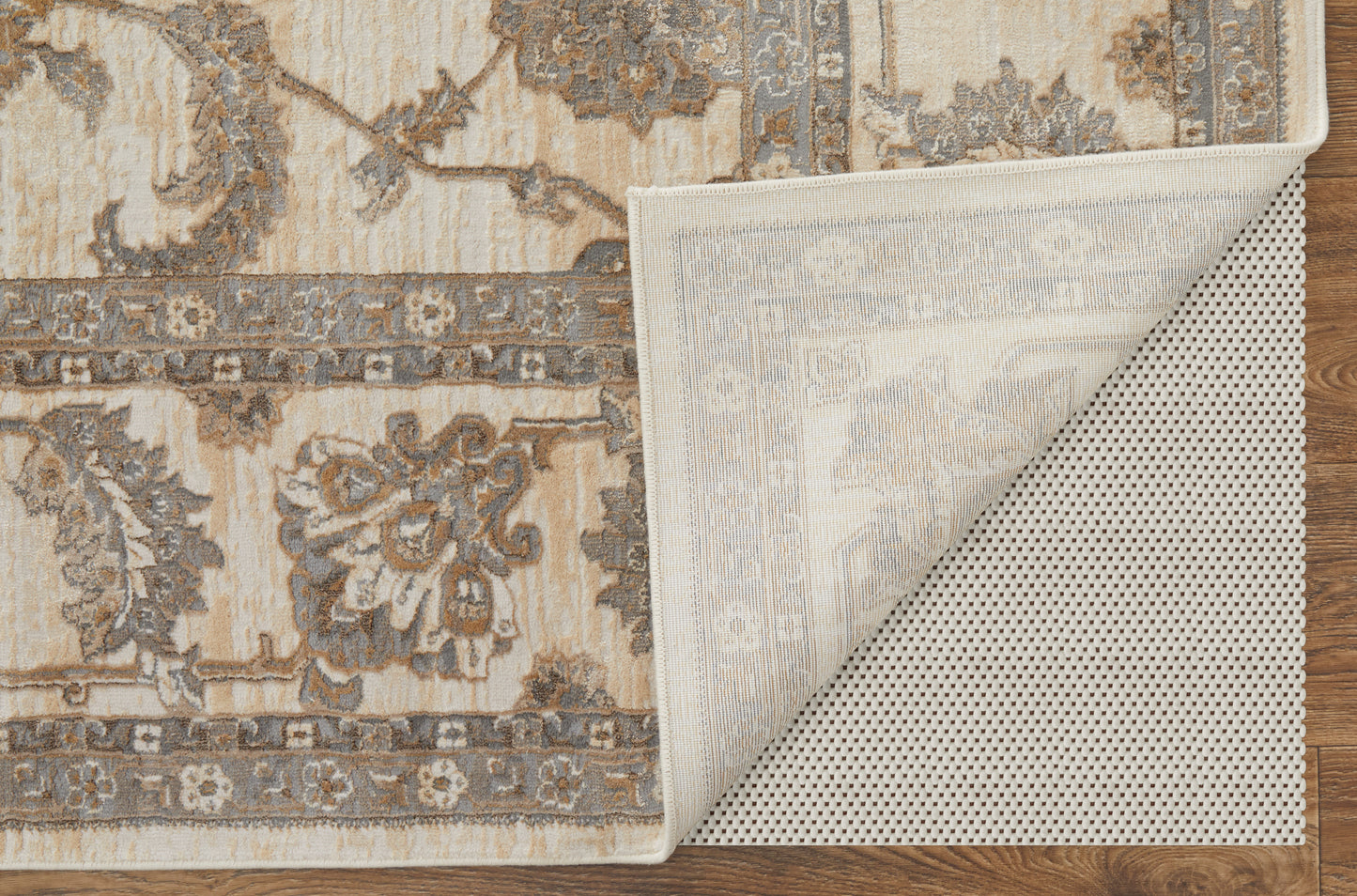 Celene Traditional/Classic/Vintage Tan/Ivory/Brown Accent Rug