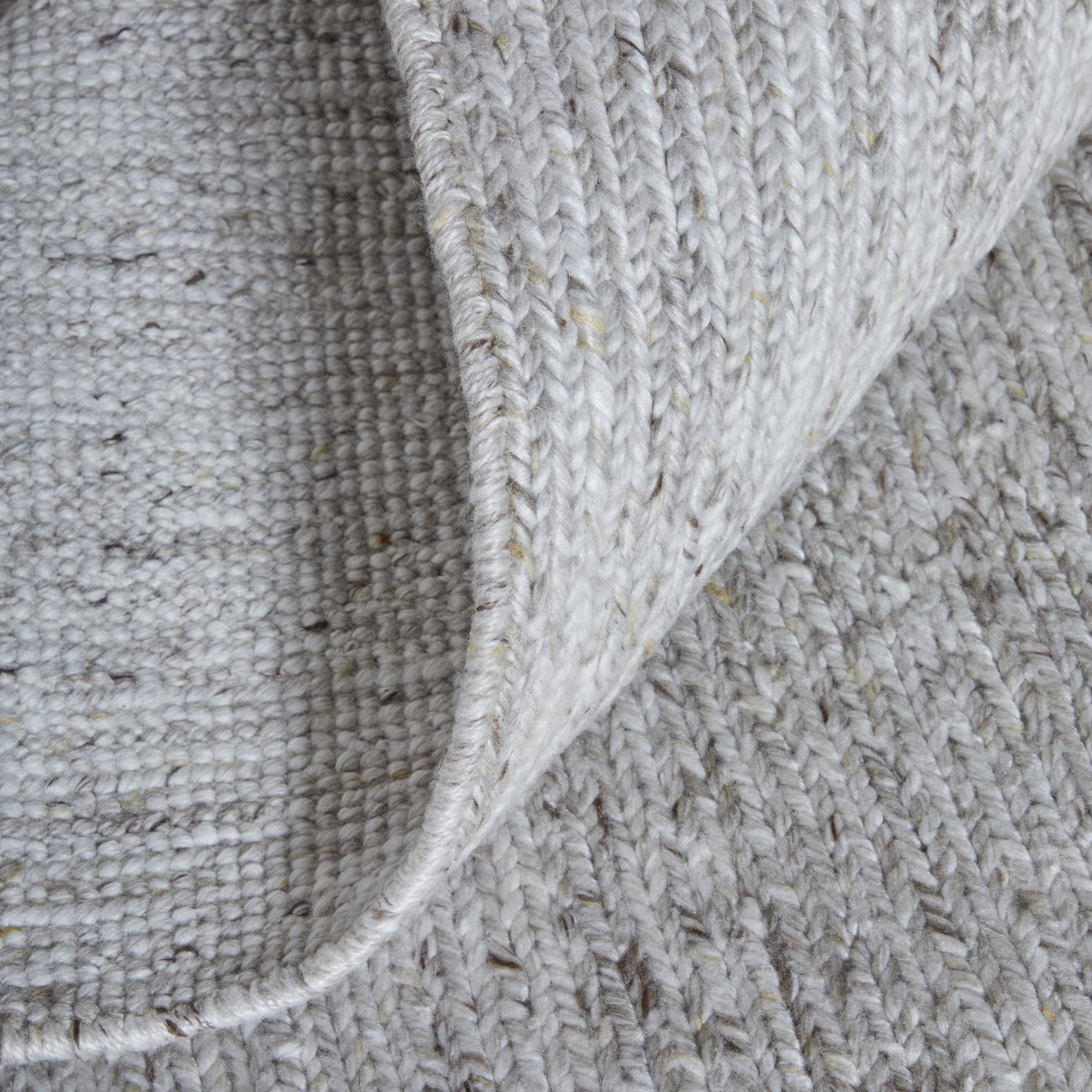Finley Modern/Casual Solid/Distressed Silver - Feizy Rug