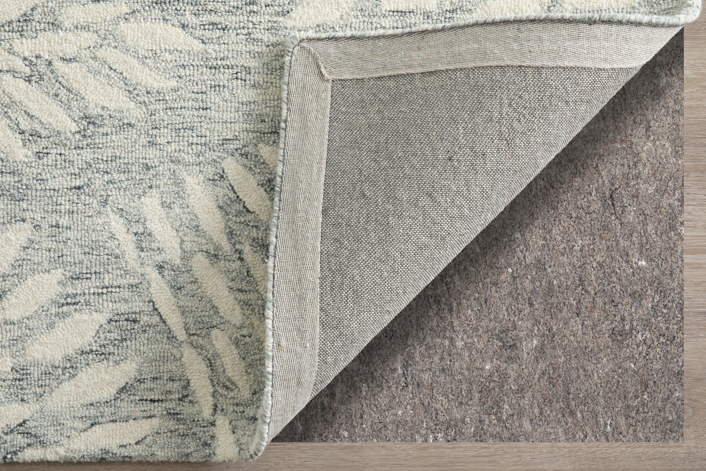 Wallace Modern/Bohemian & Eclectic Floral & Botanical Gray/Ivory - Feizy Rug
