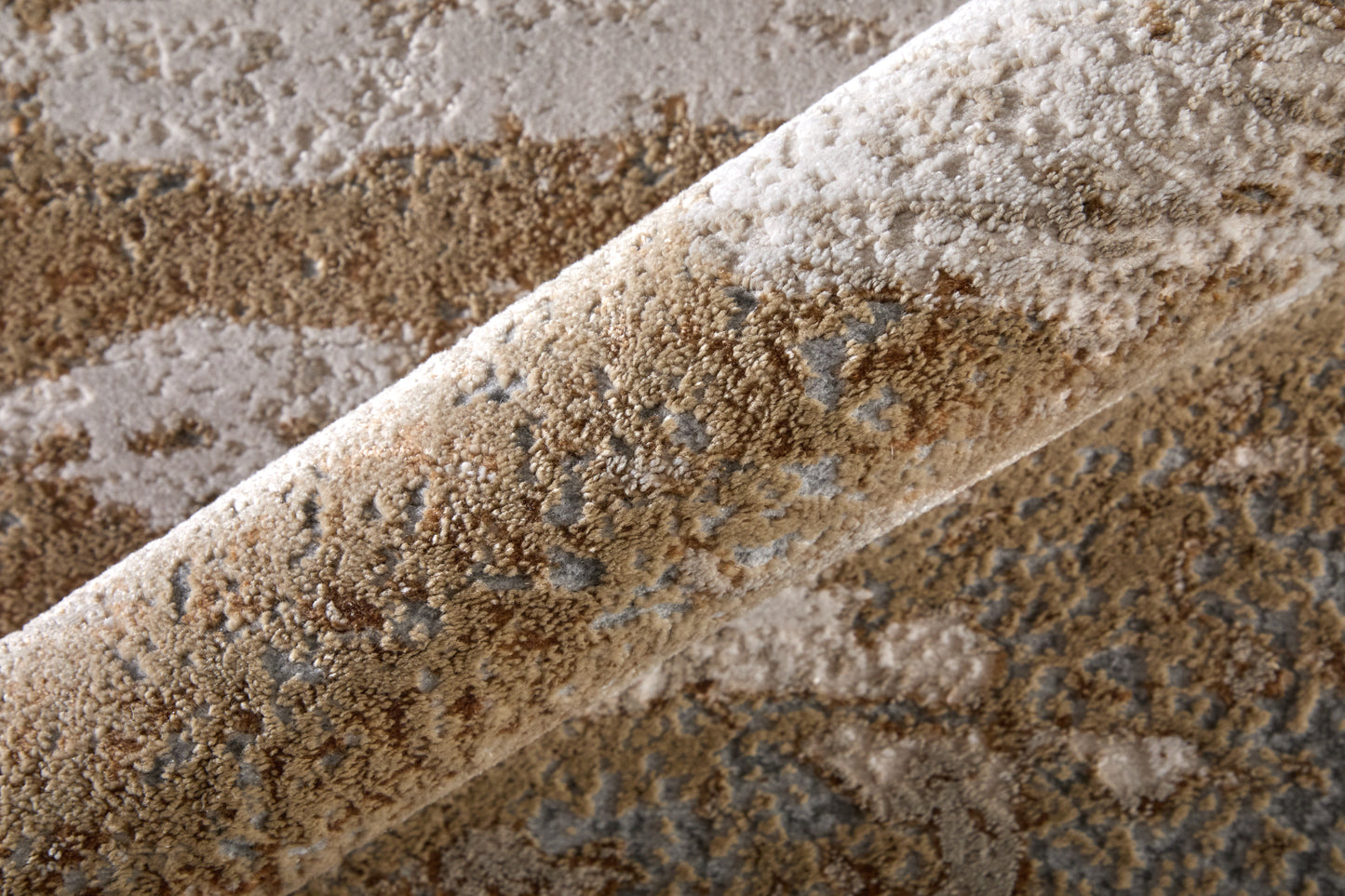 Aura Modern/Casual/Industrial Ivory/Gold/Gray Area Rug