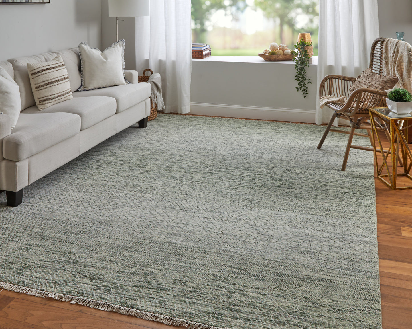 Branson Transitional/Casual/Scandinavian Solid/Geometric Green/Ivory - Feizy Rug
