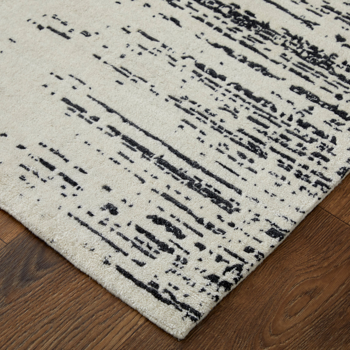 Coda Modern/Industrial/Global Abstract/Watercolor Black/White 8928 - Feizy Rug