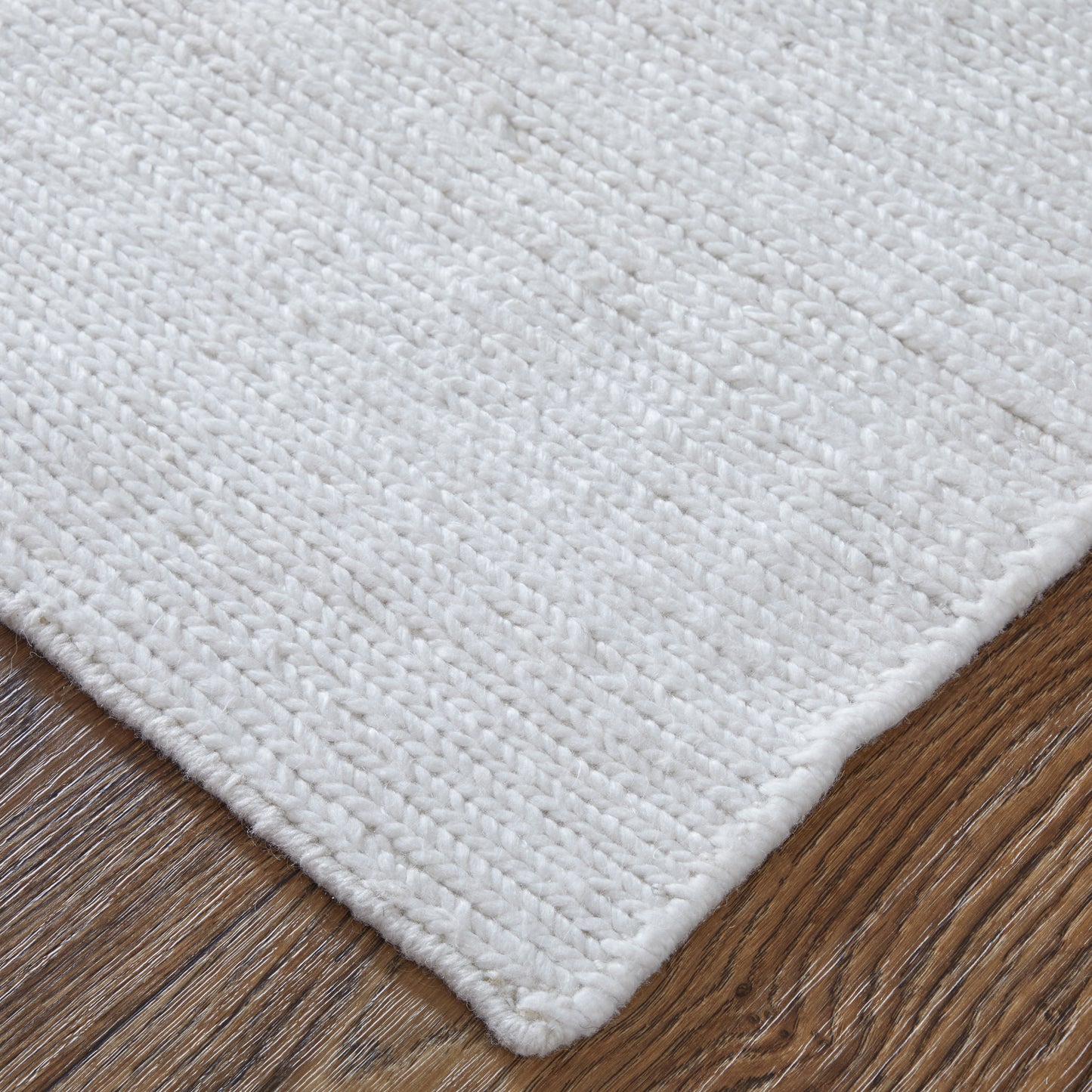 Finley Modern/Casual Solid/Distressed White - Feizy Rug