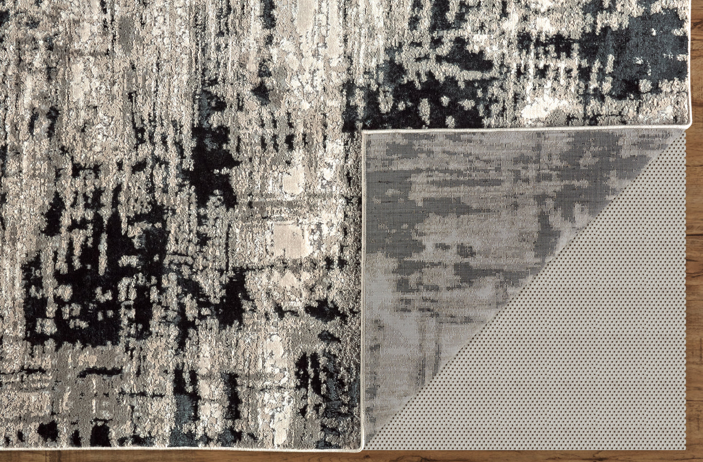 Micah Modern/Industrial Black/White/Gray Accent Rug