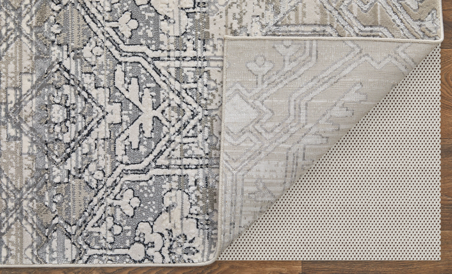 Macklaine Transitional/Bohemian & Eclectic/Global Distressed/Diamond/Medallion Ivory/Silver/Black - Feizy Rug