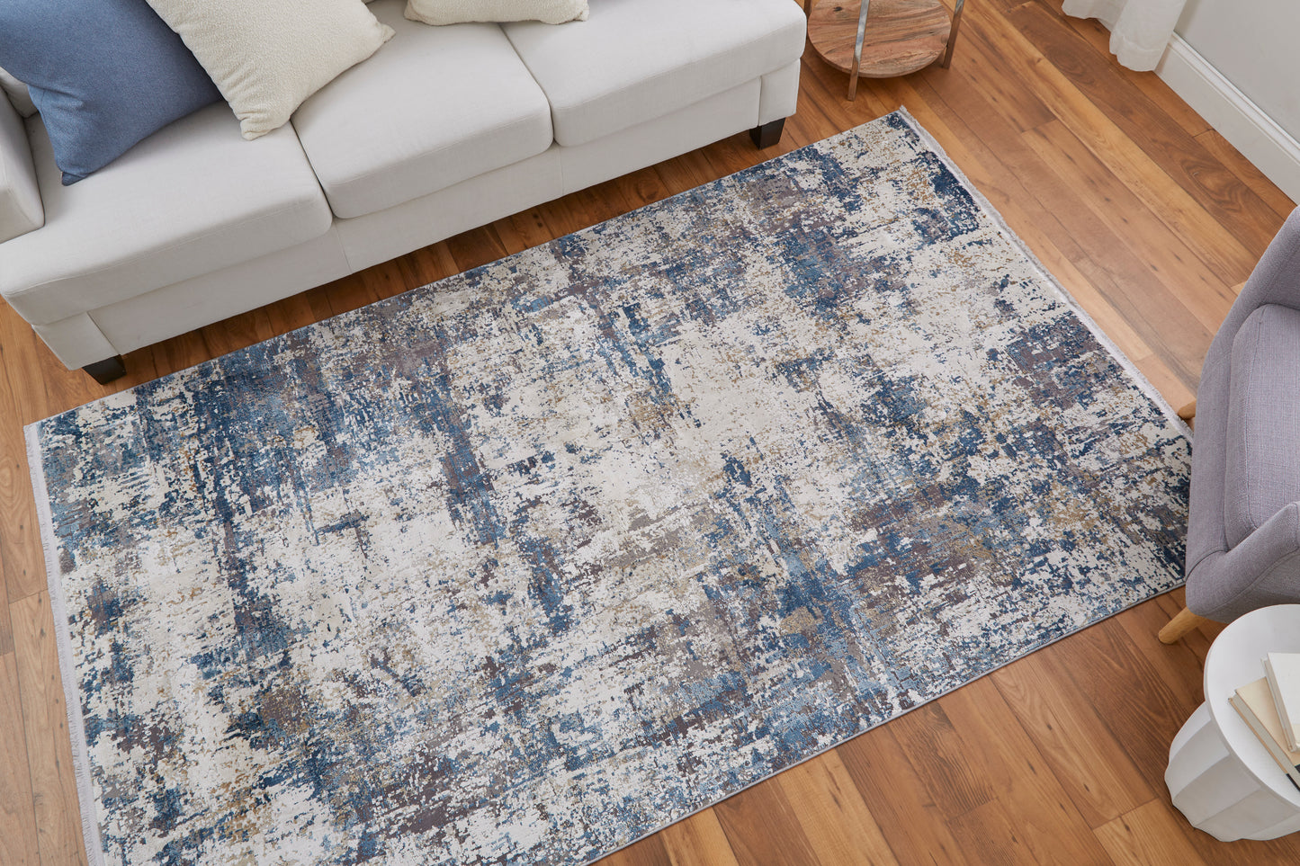 Cadiz Modern/Industrial/Luxury & Glam Ivory/Tan/Blue Accent Rug