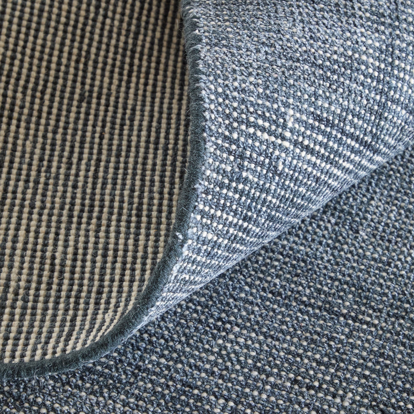 Fleetwood Modern/Casual Solid Blue - Feizy Rug