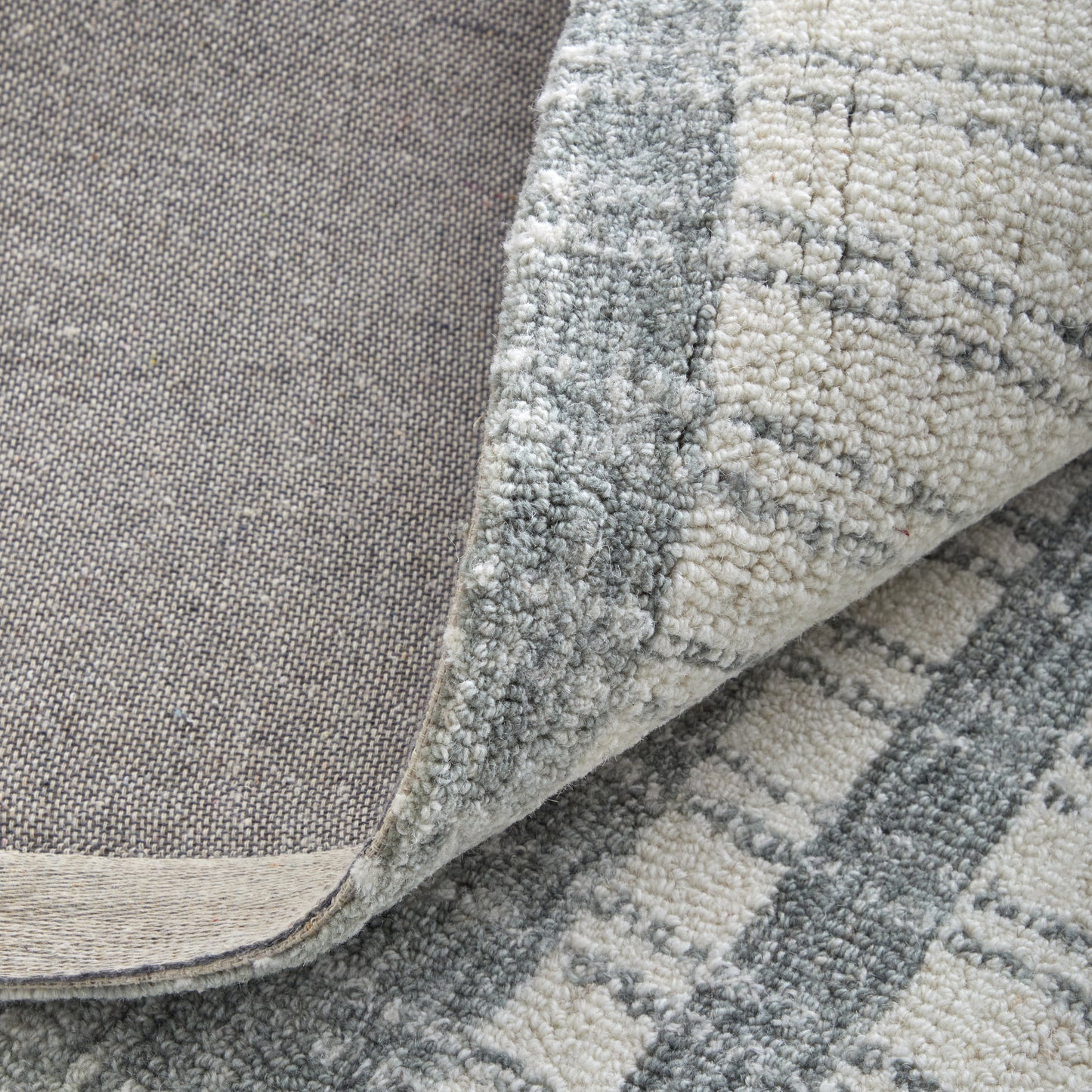 Aberdeen Modern/Casual Stripes/Geometric Gray/White - Feizy Rug