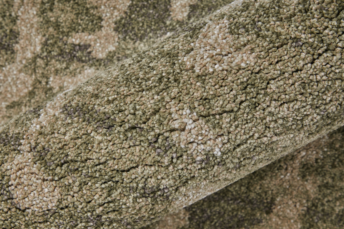 Skyview Modern/Industrial/Bohemian & Eclectic Green/Tan Accent Rug  Feizy Rugs Small Parcel,Feizy Rugs,Skyview,Green/Tan,1'8" x 2'10",Accent Rug,Polypropylene,Modern/Industrial/Bohemian & Eclectic,Turkey