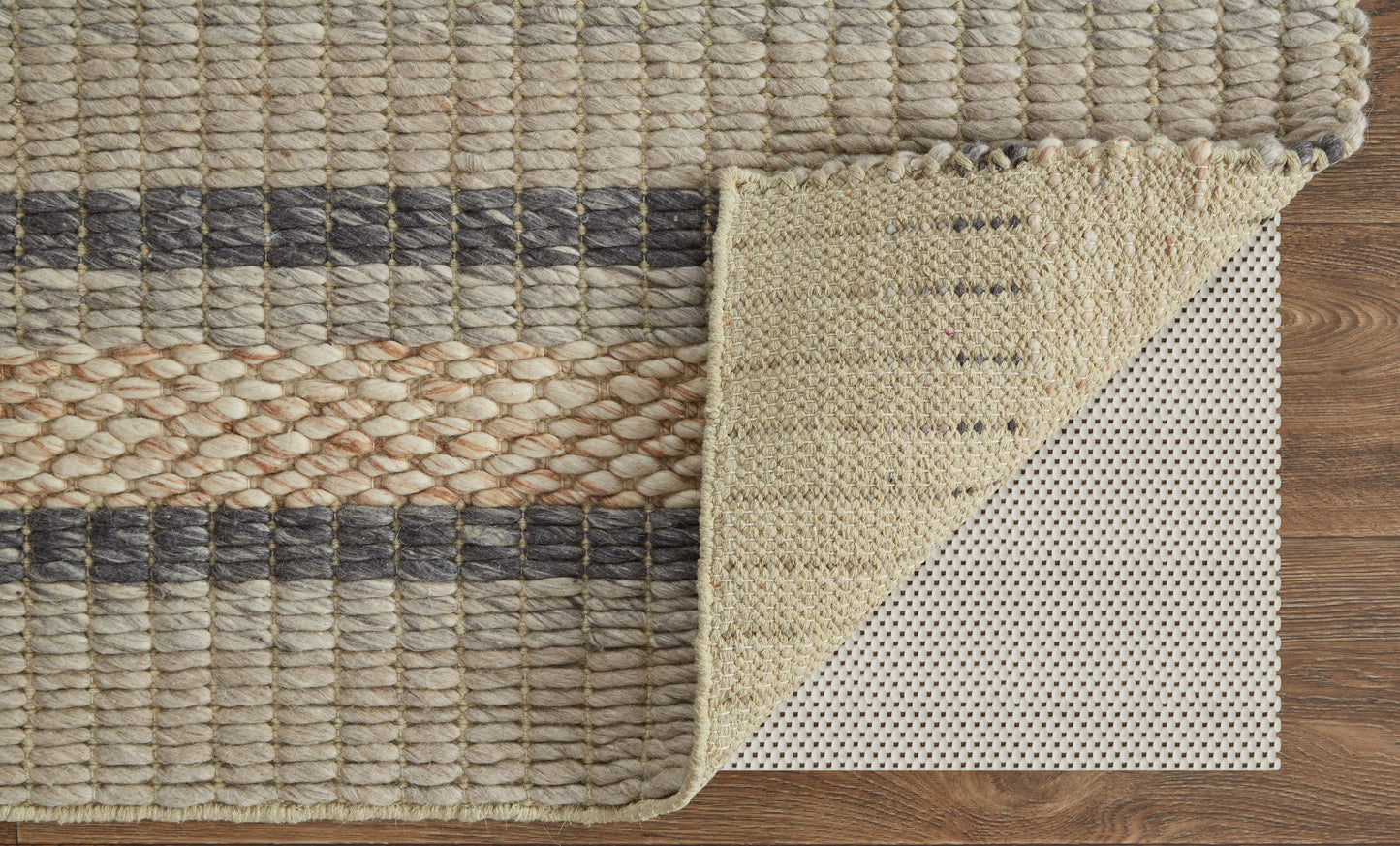 Berkeley Transitional/Casual/Nautical & Coastal Ivory/Tan/Gray Accent Rug