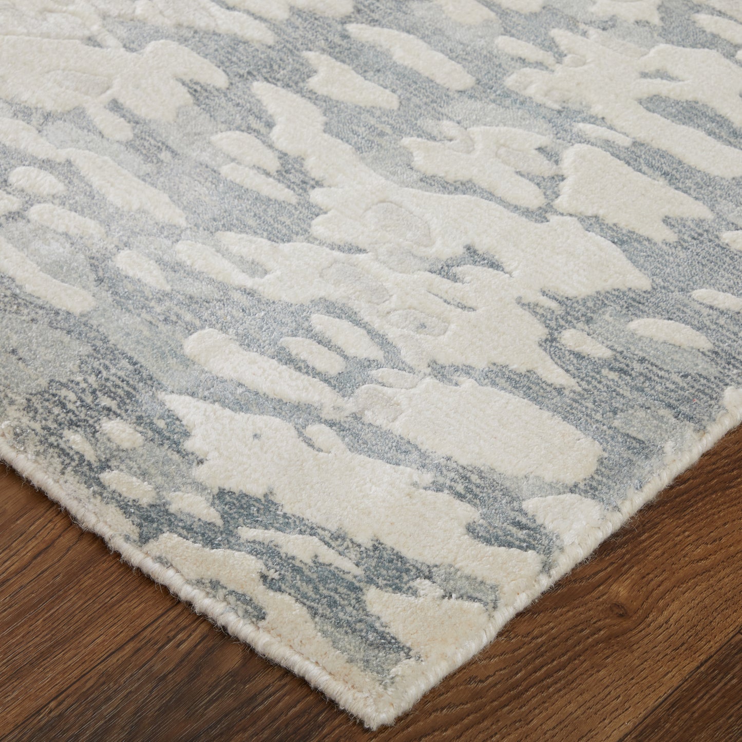 Braden Modern/Industrial/Casual Abstract/Watercolor Ivory/Blue/Gray - Feizy Rug