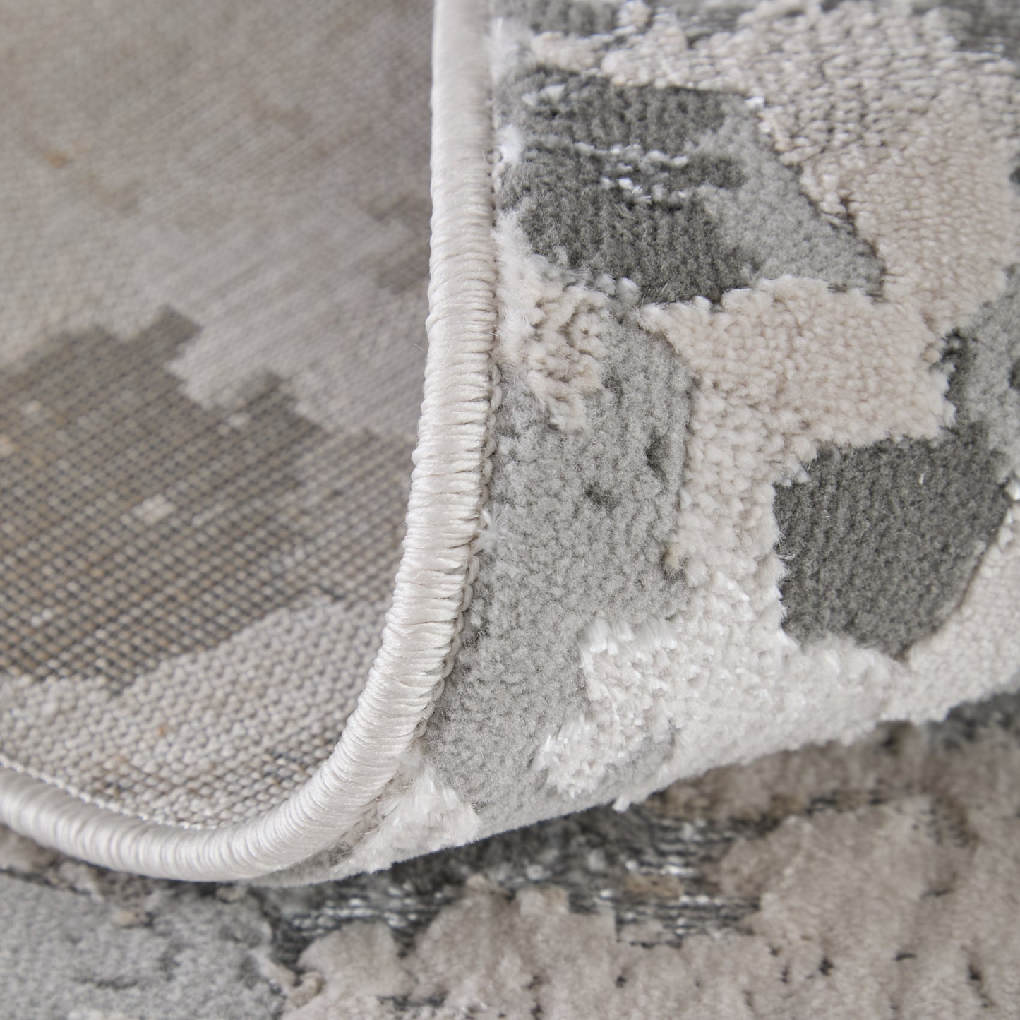 Micah Modern/Industrial/Luxury & Glam Abstract/Watercolor Silver/Gray/White - Feizy Rug