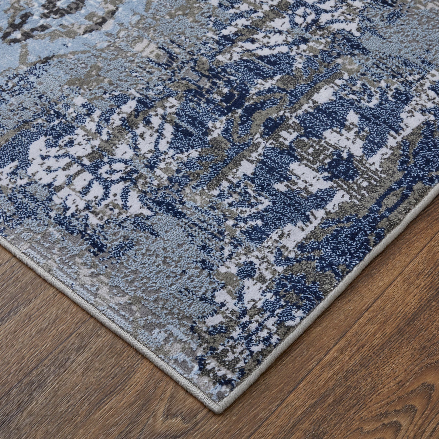 Gaspar Modern/Bohemian & Eclectic/Rustic Damask/Distressed Blue/Gray/Taupe - Feizy Rug