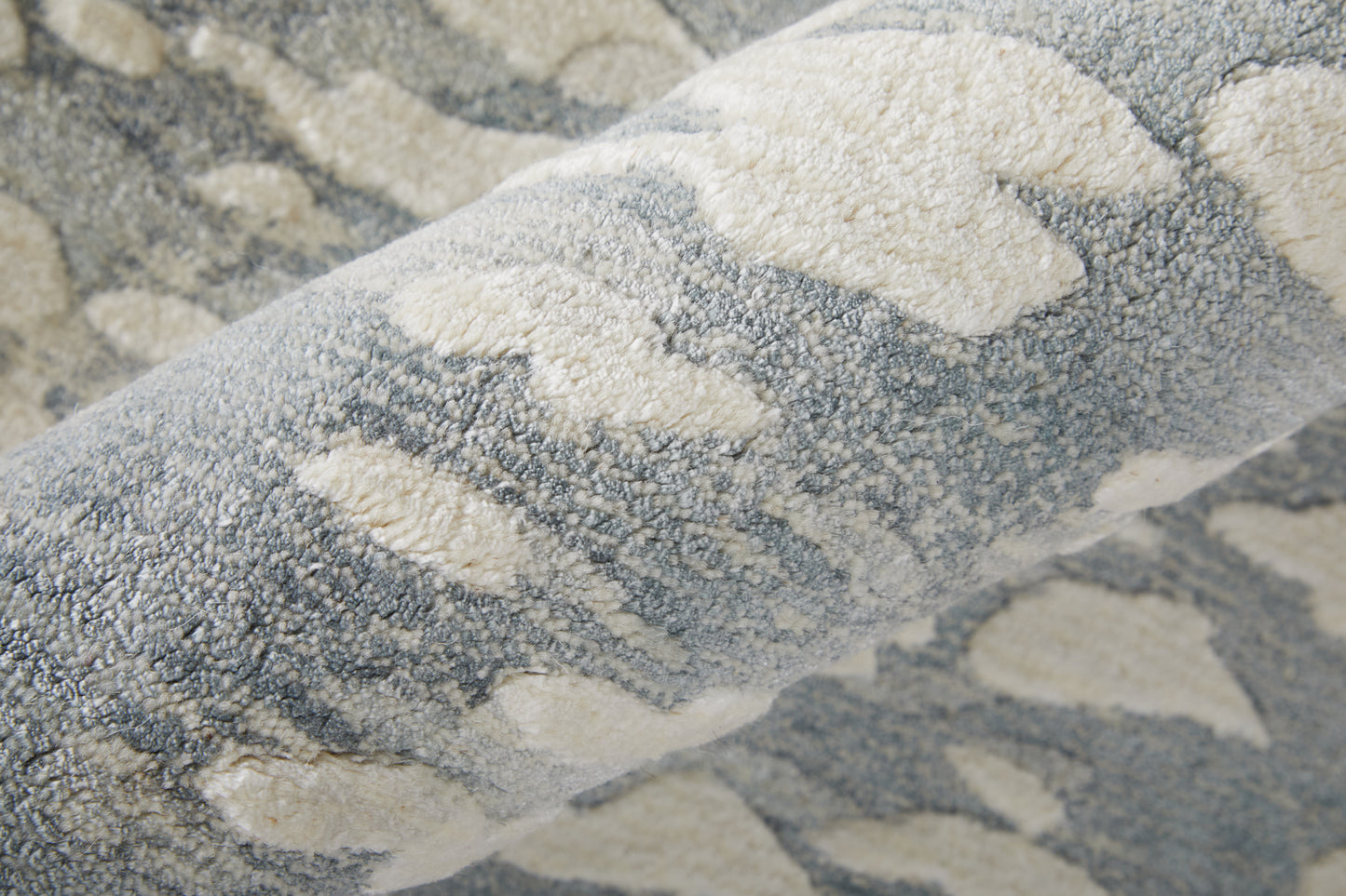 Braden Modern/Industrial/Casual Abstract/Watercolor Ivory/Blue/Gray - Feizy Rug