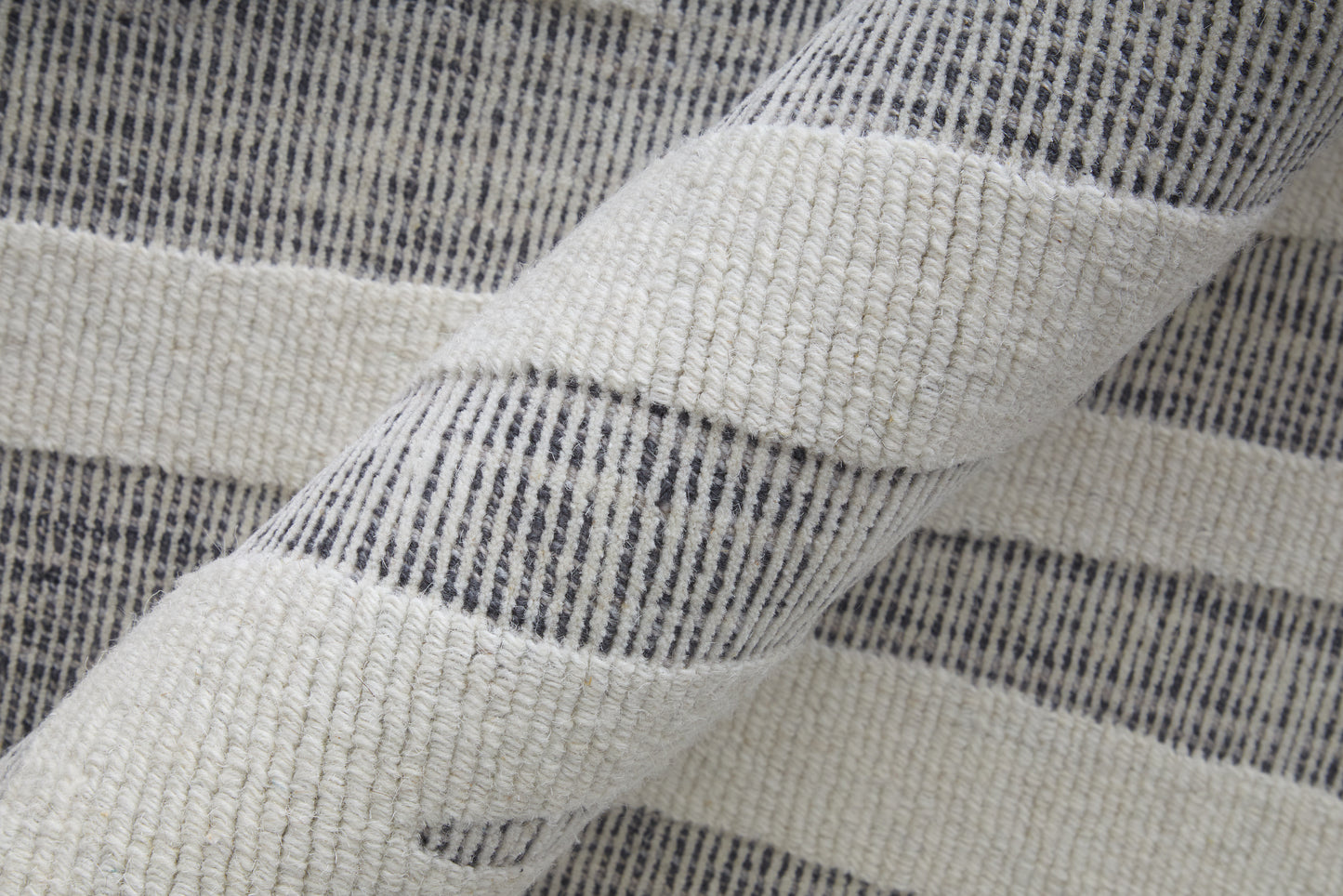 Peconic Modern/Industrial/Casual Abstract/Stripes Gray/Ivory - Feizy Rug
