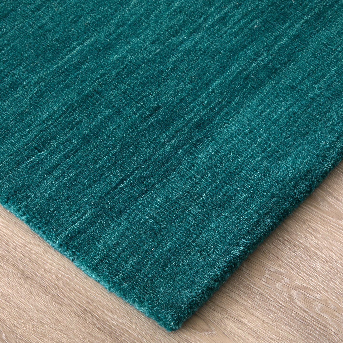 Luna Modern/Casual Blue/Green Accent Rug
