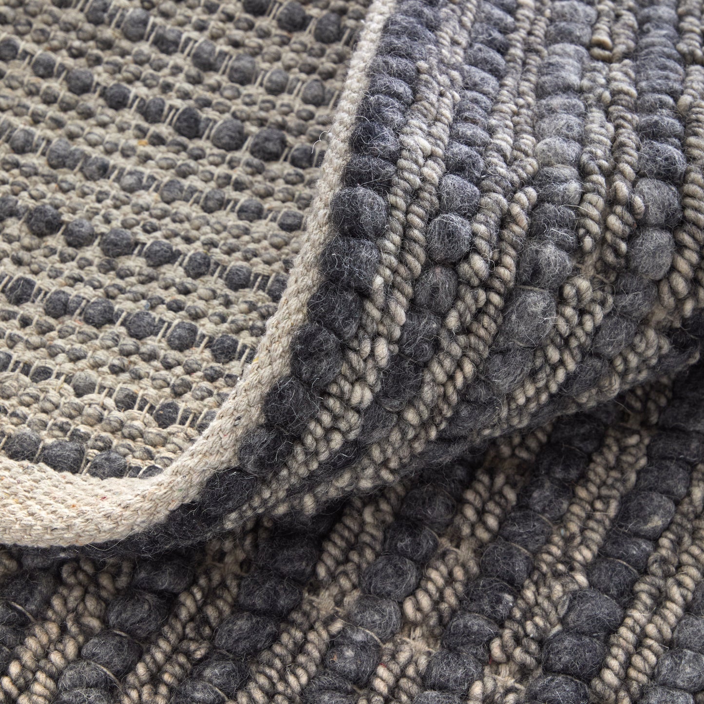 Herrick Modern/Casual Gray Accent Rug