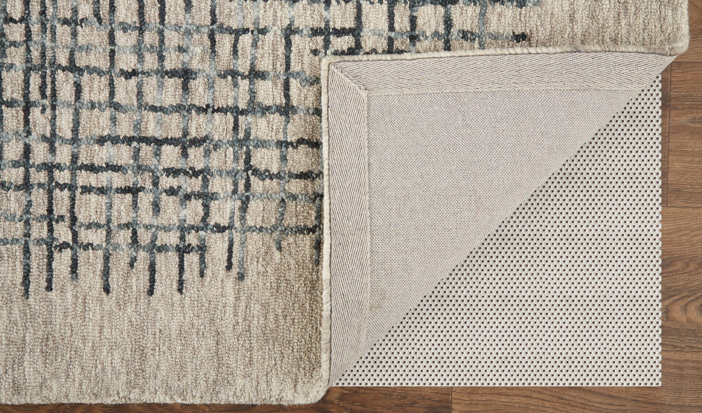 Maddox Transitional/Casual Gray/Green/Tan Accent Rug