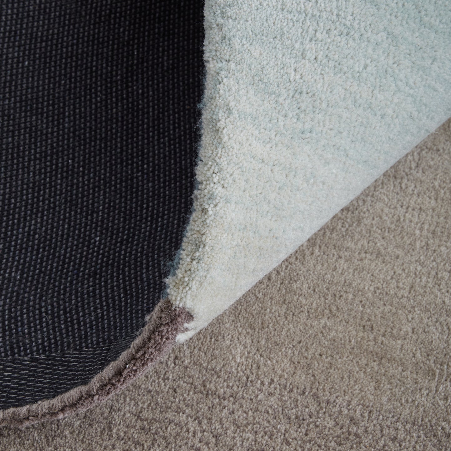 Katya Modern/Casual/Industrial Taupe/Blue/Tan Area Rug