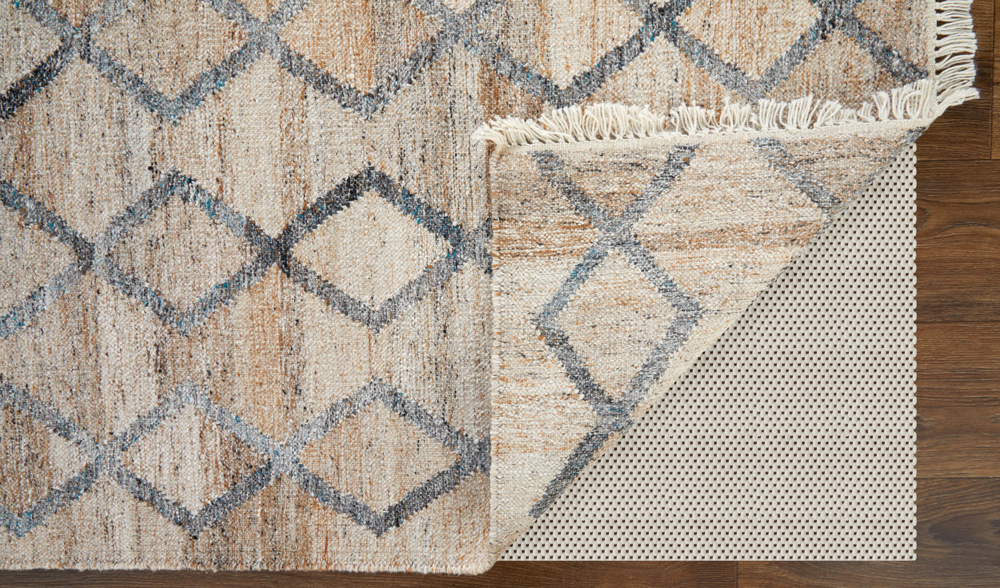 Beckett Transitional/Moroccan/Bohemian & Eclectic Gray/Ivory/Tan Accent Rug